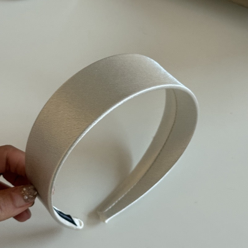 Smooth Silk Wide Headband