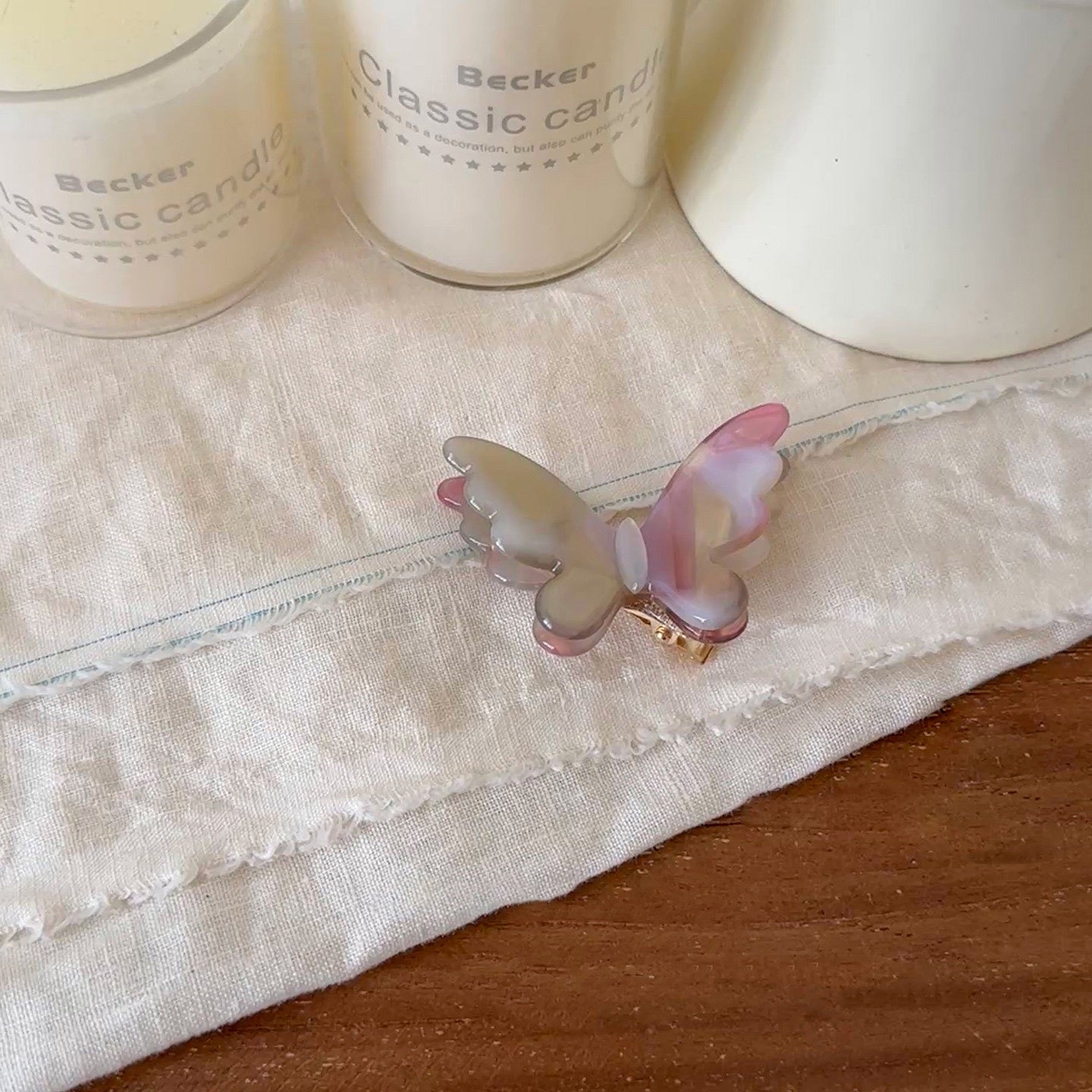 Butterfly Acetate Alligator Clip