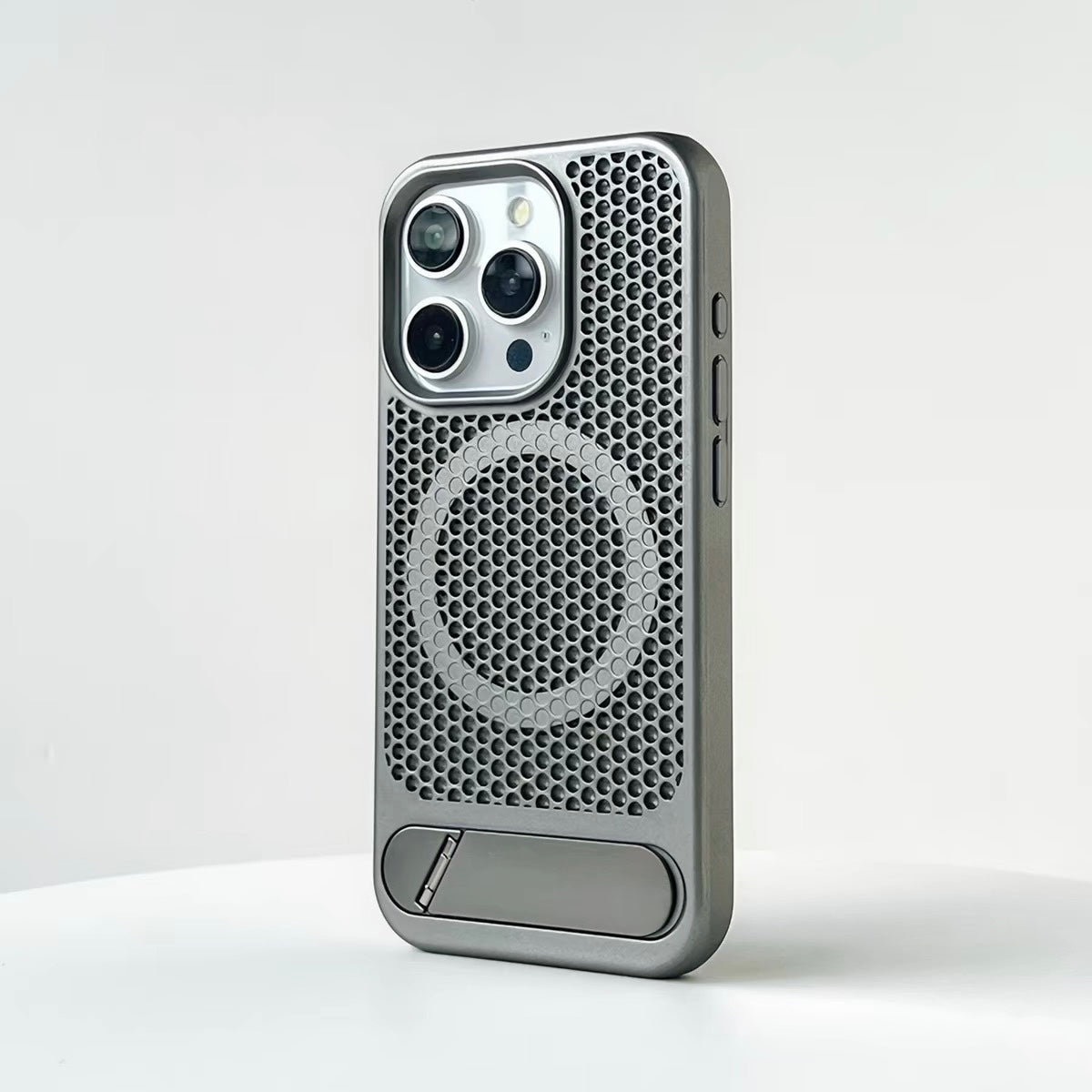 Honeycomb Mesh Case for iPhone - MagSafe Compatible