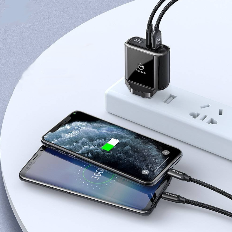 Mcdodo CH-7231 20W 2-Port Fast Charger Kit with USB-C To Lightning Cable