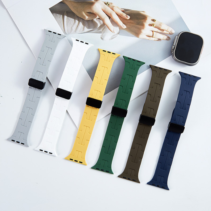 Magnetic Buckle Silicone Band for Apple Watch